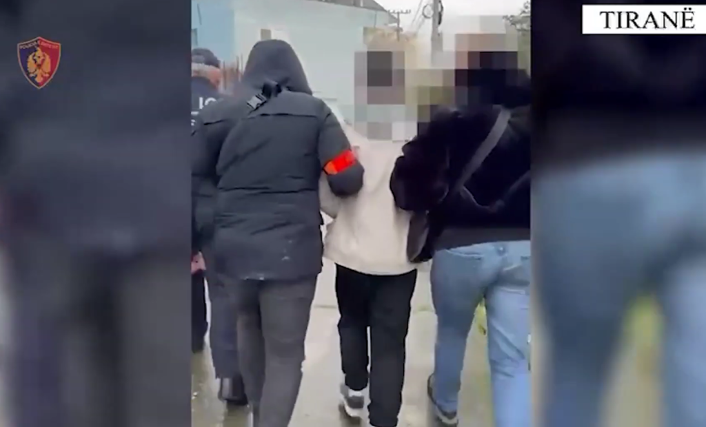 Tiranë: Grabiti 90 mijë lekë në Yzberisht, arrestohet 40-vjeçari Elkjer Tafçiu