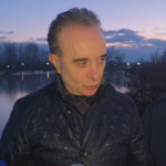 Përmbytjet filluan në Vjosë më 7 janar 2026. Sot është 11 janar 2026. Sot del Luani Baci. Dhe Luani del vetëm kur, siç thuhet, “nuk mban më ujë pilafi” dhe kur duhet të vihen pikat mbi i.