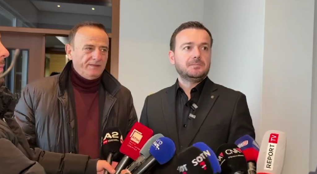 Pas përmbytjeve, Ministria e Bujqësisë nis verifikimin e dëmeve dhe garanton dëmshpërblim për fermerët Pas përmbytjeve, Ministria e Bujqësisë nis verifikimin e dëmeve dhe garanton dëmshpërblim për fermerët