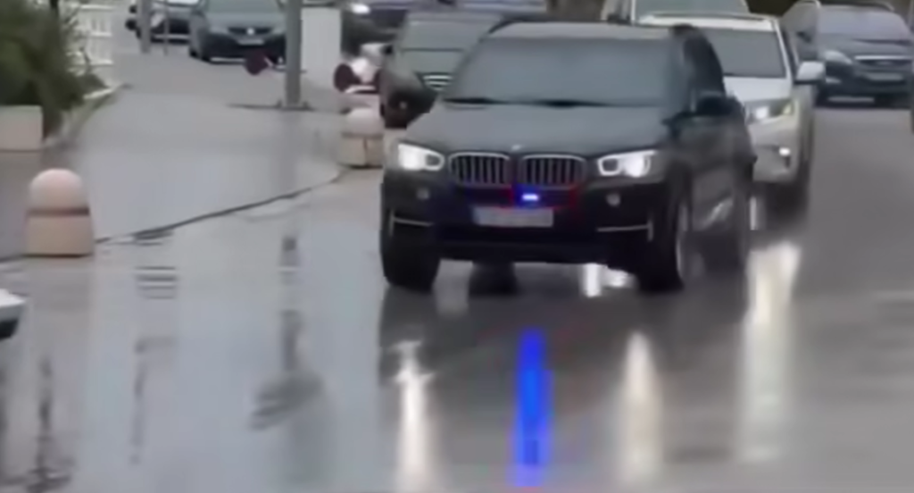 Ivanka Trump dhe Jared Kushner mbërrijnë në Vlorë, shoqërohen nga masa të shtuara sigurie