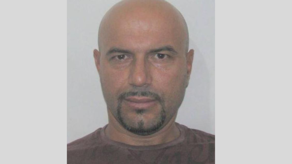 Vritet me thikë në burgun e Koridhalosit i dënuari shqiptar Jani Aliaj Vritet me thikë në burgun e Koridhalosit i dënuari shqiptar Jani Aliaj