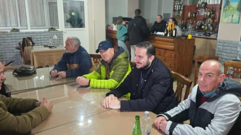 Salianji flet për “farsë” në degën e PD në Himarë: “Po pilotohen kryetarë pa pyetur anëtarësinë”