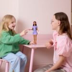Barbie bën një hap historik: prezantohet kukulla e parë që përfaqëson autizmin