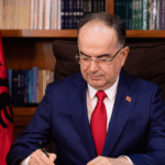 Presidenti Begaj dekreton ligjin për Paqen fiskale pavarësisht kundërshtimeve ndërkombëtare