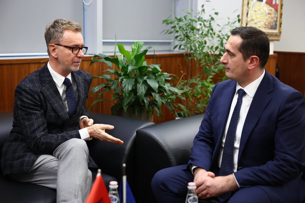 Gonzato takon kreun e ri të SPAK-ut, BE konfirmon mbështetjen për luftën kundër korrupsionit