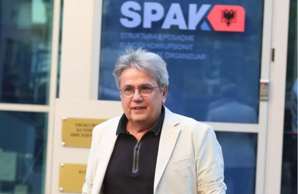 Shtatë të pandehur për abuzim me tenderat e KESH, kërkohet gjykimi i tyre