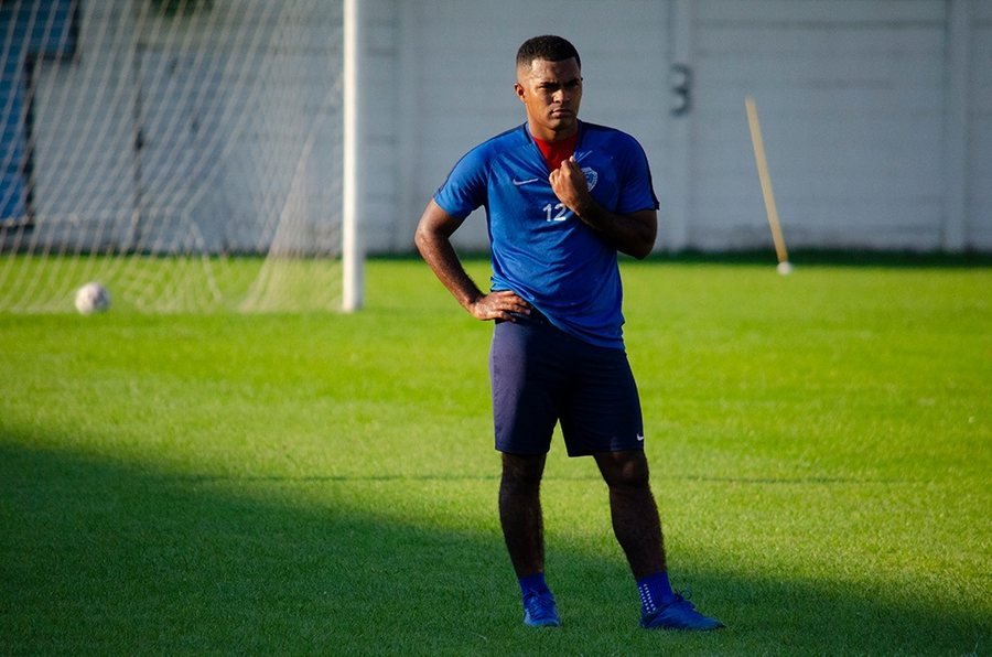 Ndërron jetë në Tiranë vajza e futbollistit të KF Tiranës Freddy Alvarez, shtyhet ndeshja me Flamurtarin