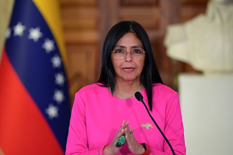 Kush është “carina” Delcy Rodríguez, presidentja e përkohshme e Venezuelës?