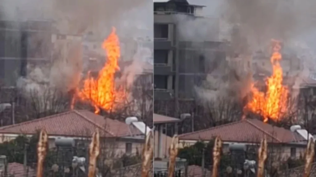 Flakët përfshijnë dy shtëpi në Elbasan, zjarrfikësit luftojnë për 90 minuta me zjarrin
