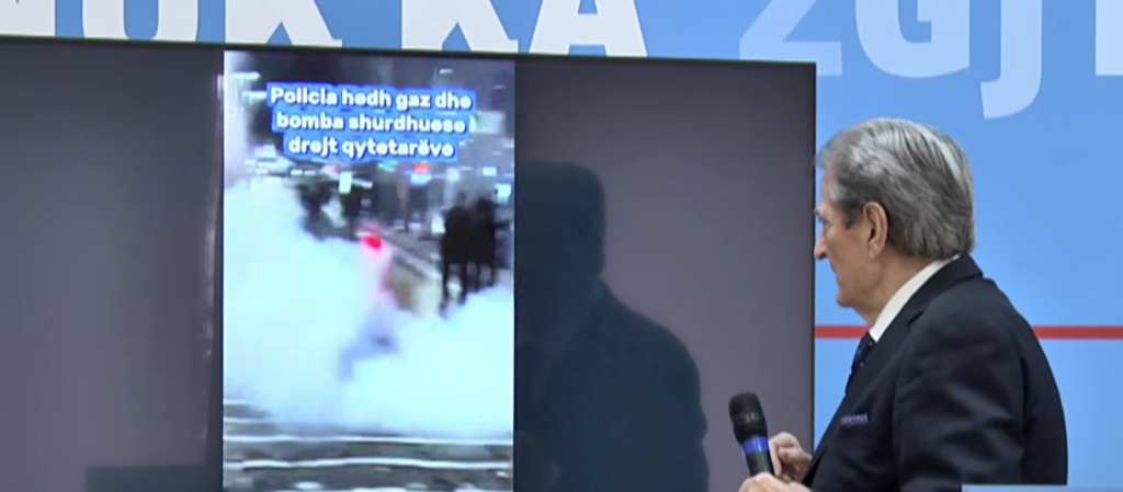 Berisha: Rama përgatiti skenar për ekzekutimin e protestuesve Berisha: Rama përgatiti skenar për ekzekutimin e protestuesve