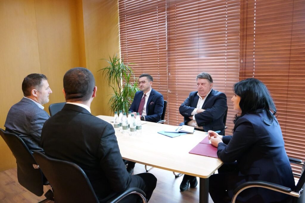 Lehtësim tregtie dhe sisteme digjitale, doganat e Shqipërisë dhe Kosovës koordinojnë hapat e radhës