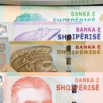 2 miliardë lekë më pak cash në janar, ulen kartëmonedhat jashtë bankave