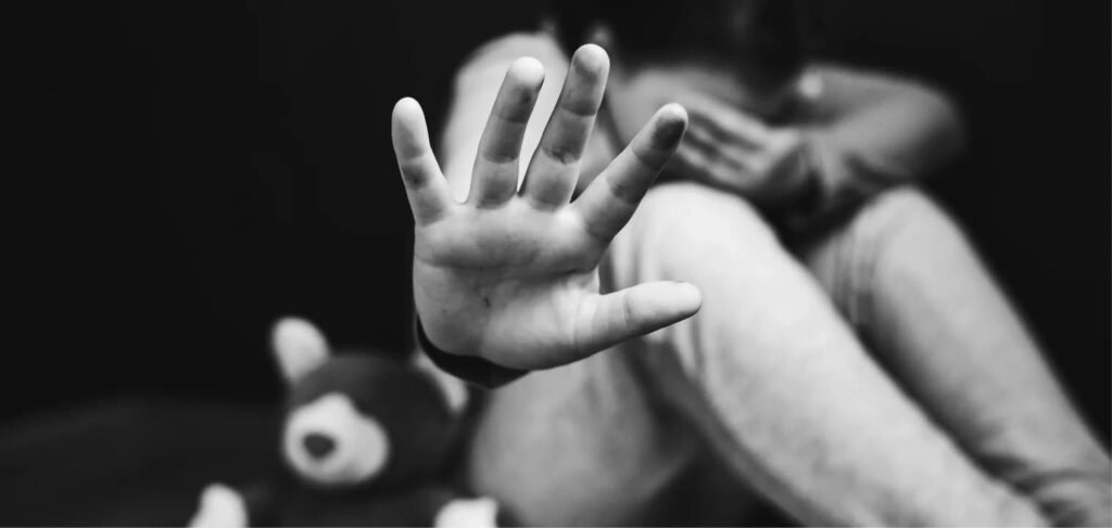 Pedofili i Fierit del para drejtësisë