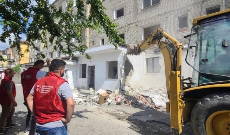 Prokuroria pezullon 3 zyrtarë të IMT, dyshohen për shpërdorim detyre