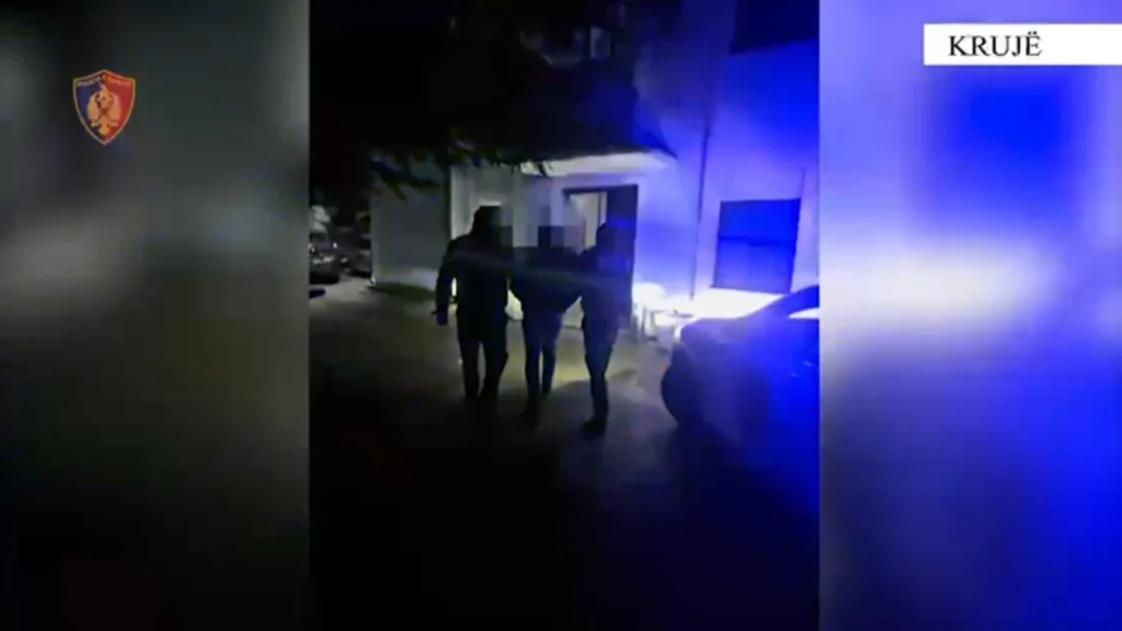 Krujë, arrestohet 39-vjeçari i dyshuar për kultivimin e 136 bimëve narkotike