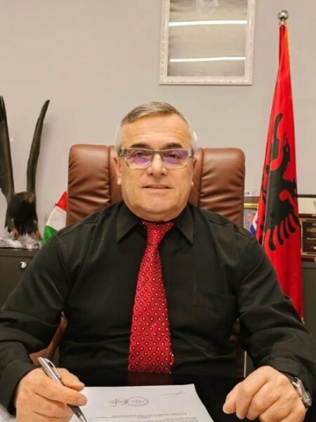 Gjykata e Posaçme dërgon për gjykim kryebashkiakun e Tropojës dhe zëvendësin e tij