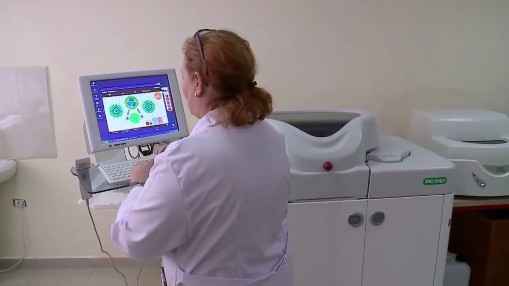 Alarm global: Deri në 2050, 2/3 e vdekjeve mund të lidhen me antibiotiko-rezistencën