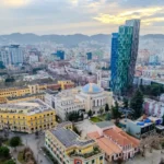 Tirana kryeson listën e ndotjes në Evropë, sipas Numbeo
