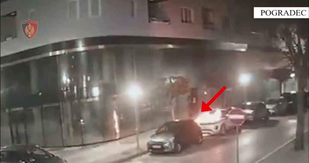 Djegia e dy automjeteve në Pogradec, arrestohet autori dhe shpallet në kërkim porositësi Djegia e dy automjeteve në Pogradec, arrestohet autori dhe shpallet në kërkim porositësi