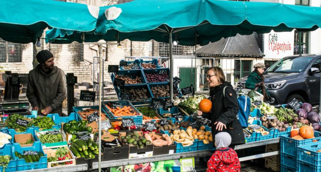 Nga mungesa e prodhimit vendas , çmimet “fluturojnë”! Nga mungesa e prodhimit vendas , çmimet “fluturojnë”!