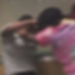 Sherr mes nxënësve në një shkollë në Durrës, një 15-vjeçar mbetet i lënduar