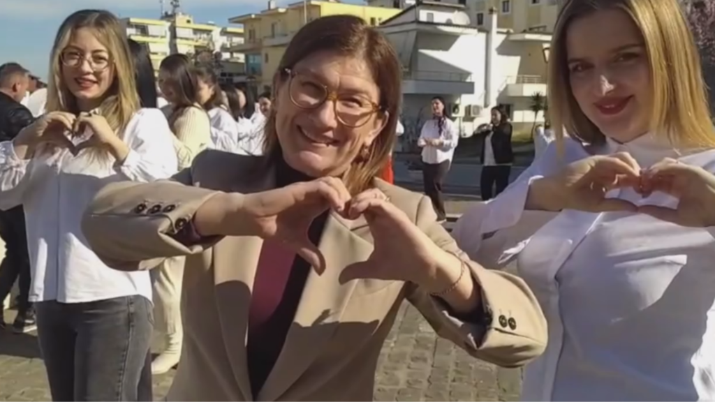 8 Marsi në Roskovec: Gratë në qendër të festës dhe mirënjohjes