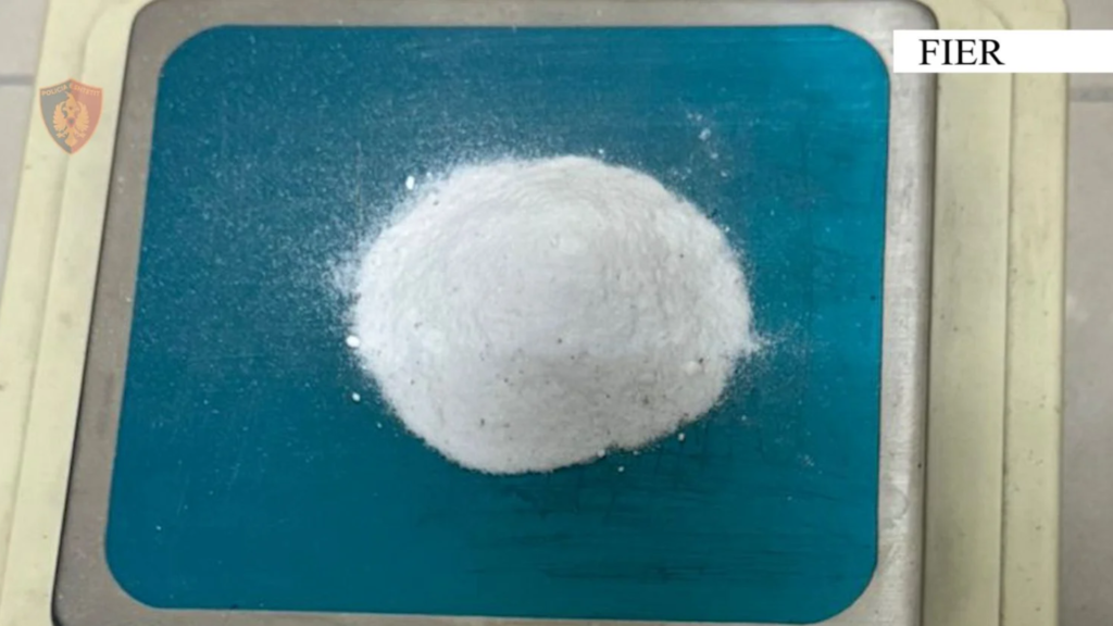 Operacion antidrogë në Lushnjë, kapet me kokainë 33-vjeçari