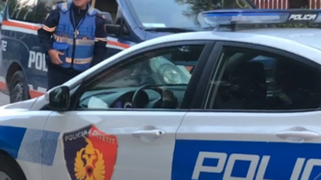 Braktisi foshnjën disa muajshe, shpallet në kërkim 40 vjeçarja në Korçë