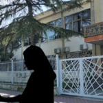 Mashtrime përmes “Call Center”-it, sekuestrohen apartament dhe njësi biznesi në Fier