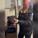 Gjen çantën me 17 mijë dollarë dhe dokumente, qytetari në Sarandë e dorëzon në polici