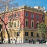 Plas sherri në ambientet e Ministrisë së Ekonomisë, biznesmeni përfshihet në konflikt me anëtarin e komisionit gjatë ankandit për Porto Palermon