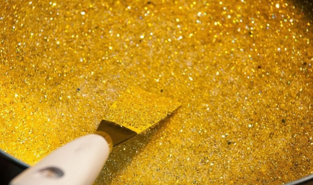 Çmimi u rrit me 64% në vitin 2025! Ari, basti i madh i vitit 2026, çfarë presin ekspertët