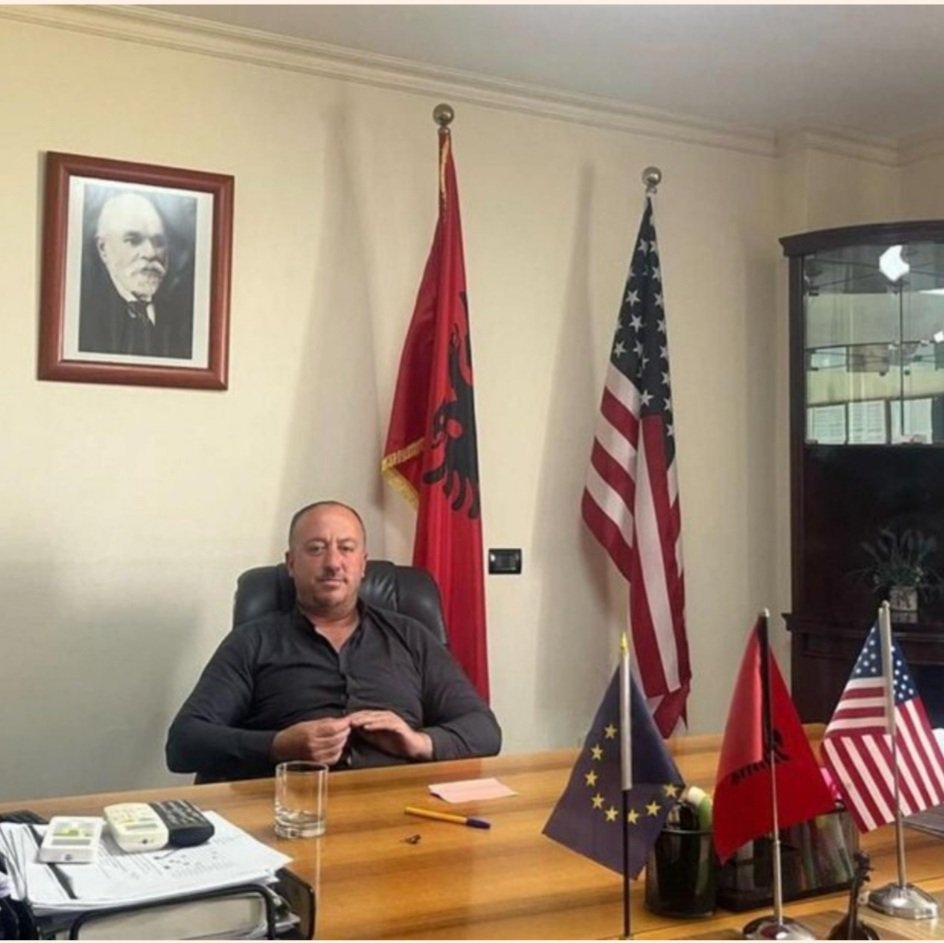 Ndërron jetë drejtori i komanduar i burgut të Durrësit, prej janarit ndodhej i shtruar në spital