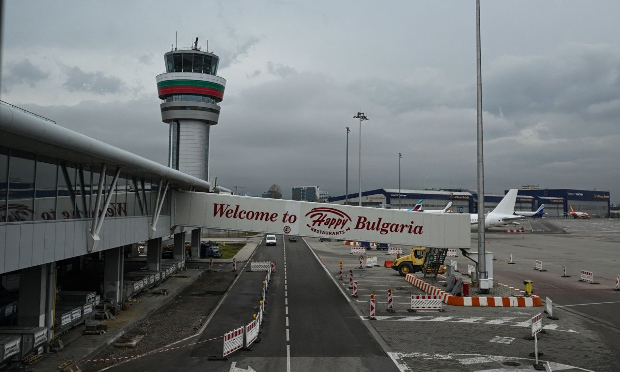 Bullgaria: Nuk jemi në luftë/ Teherani proteston kundër avionëve amerikanë mbi Sofje