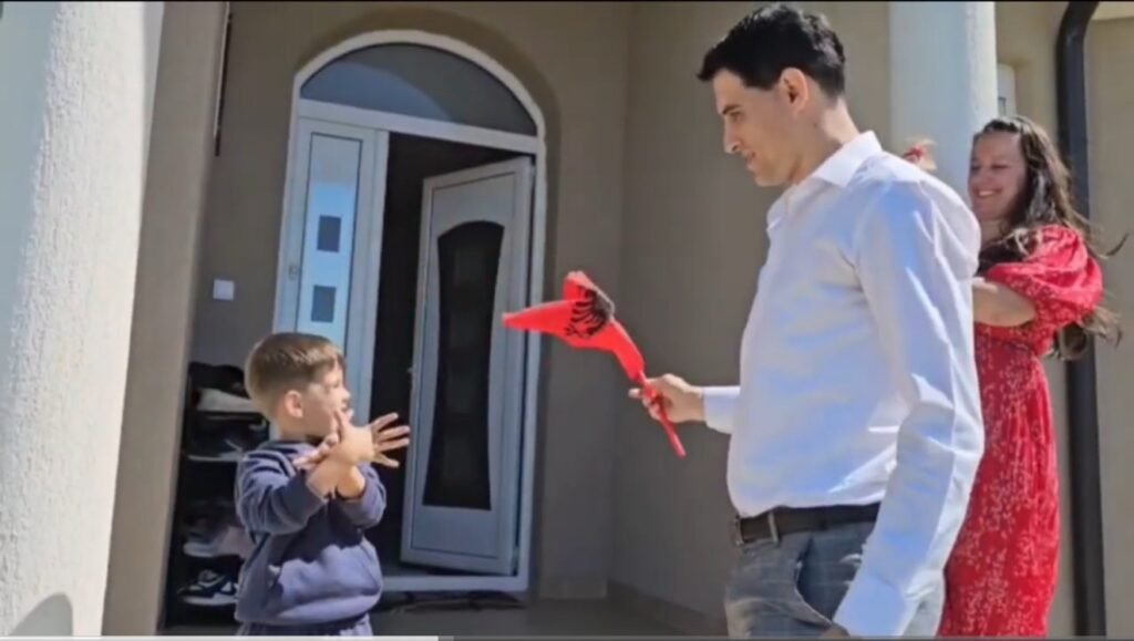 Jeta e një shqiptari në trojet e veta – Dinoshë, Tuz, Mali i Zi. Jeta e një shqiptari në trojet e veta – Dinoshë, Tuz, Mali i Zi.