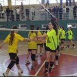 Në Lushnjë zhvillohet finalja e kampionatit të volejbollit për vajza dhe djem !