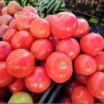 Produktet bujqësore shiten më lirë, prodhimi vendas ul çmimet në treg !