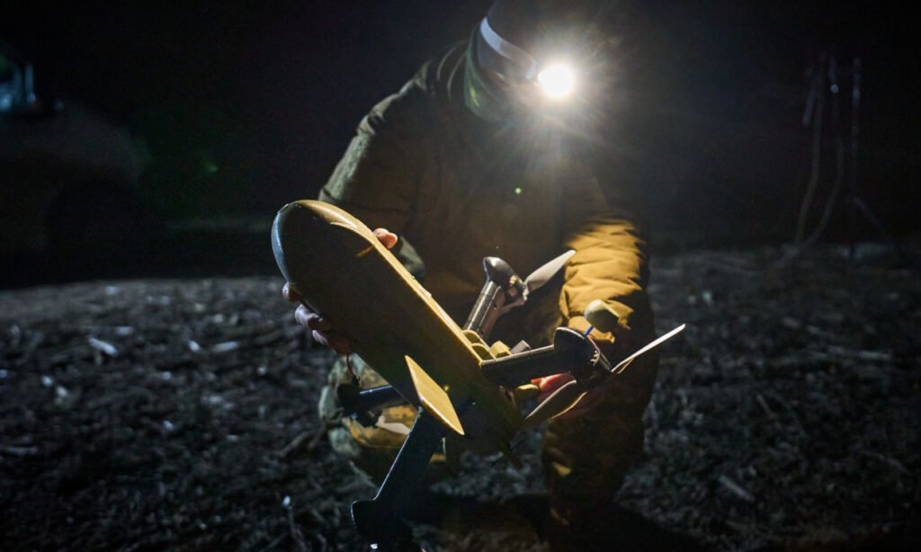 Rusia sulme gjatë natës mbi Ukrainë, një person humb jetën, plagosen 15 të tjerë.