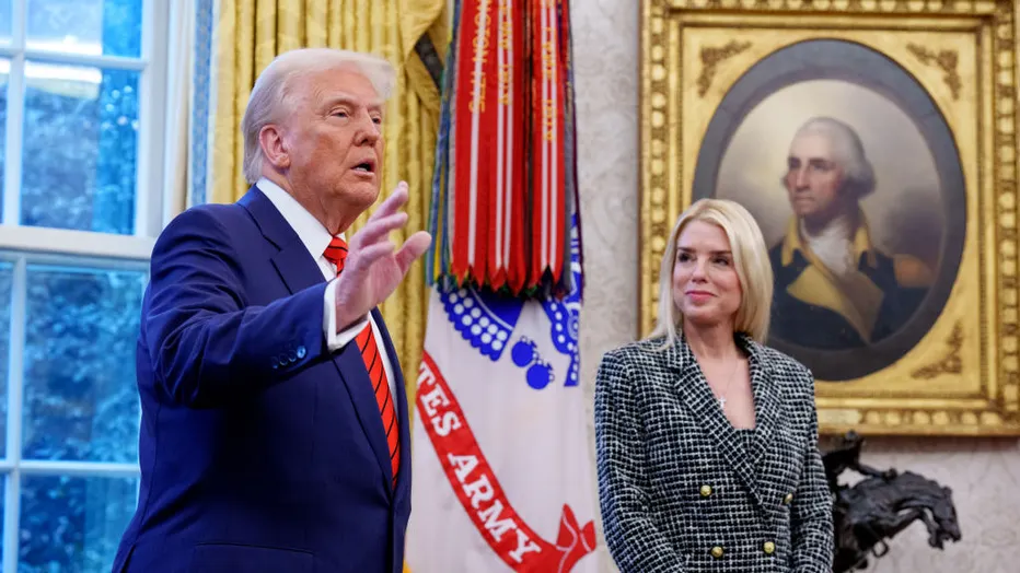 Trump shkarkon nga detyra Prokuroren e Përgjithshme, Pam Bondi