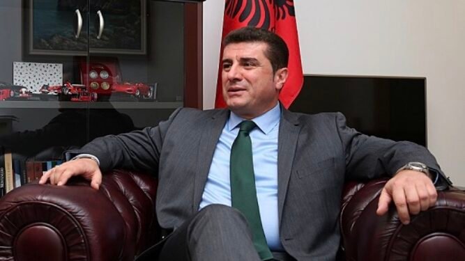 Raketa ruse goditi kompleksin ku banonte, ambasadori i Shqipërisë në Kiev : Shpërthimi shumë i fuqishëm dhe i frikshëm!