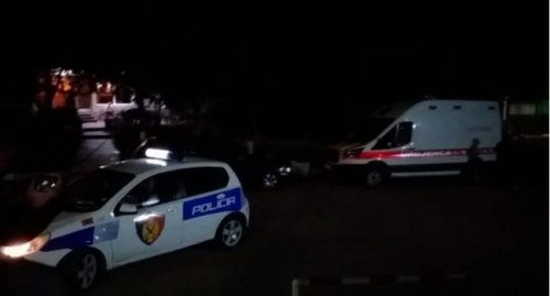Fushë-Krujë, sherr me thika në oborrin e një mobilerie në Nikël, plagosen 2 vëllezërit, në kërkim autorët.