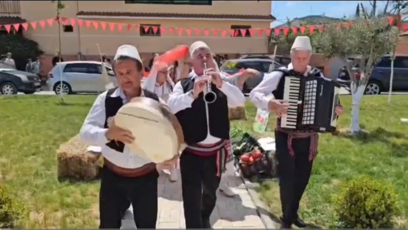Panairi “Histori dhe Traditë” në Karbunarë të Vogël !