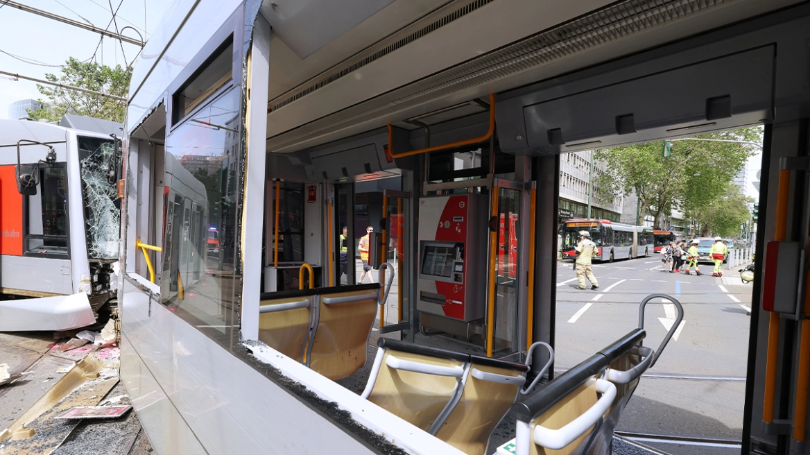 Përplasen dy tramvaje në Gjermani, 27 persona të plagosur, 5 prej tyre në gjendje të rëndë.