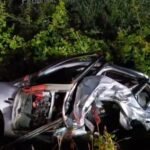 Aksident i rëndë në aksin Tiranë-Durrës, makinat përplasen me njëra-tjetrën dhe përfundojnë në kanal.