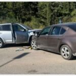 Aksident i frikshem/ Përplasen “kokë më kokë” dy makina, 4 të plagosur dërgohen me urgjencë