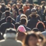 Alarm demografik në Shqipëri! 33 mijë të rinj më pak brenda një viti, rritet ndjeshëm numri i të moshuarve mbi 85 vjeç.