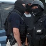 Vrau ish-vjehrrin dhe plagosi ish-vjehrrën, RENEA rrethon zonën ku dyshohet se fshihet autori