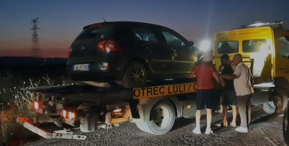 Aksident me vdekje në Lushnjë, përplasen dy automjete, humb jetën një prej shoferëve&nbsp;
