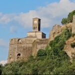 Pazari i Gjirokastrës, një destinacion që flet me gjuhën e historisë.
