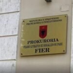 Vajzat e mitura dhunuan shoqen/ Njëra prej protagonisteve në burg, tjetra në spital psikiatrik, e treta lirohet. Çfarë thotë prokuroria